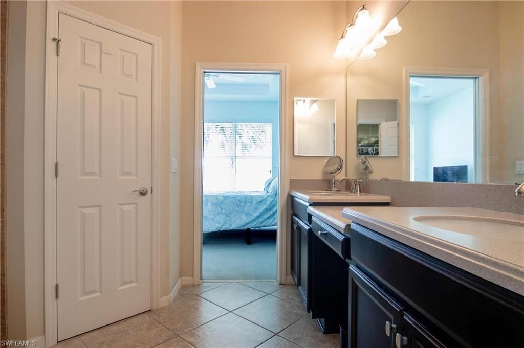 2638 Anguilla Dr, Cape Coral, FL 33991 Photo