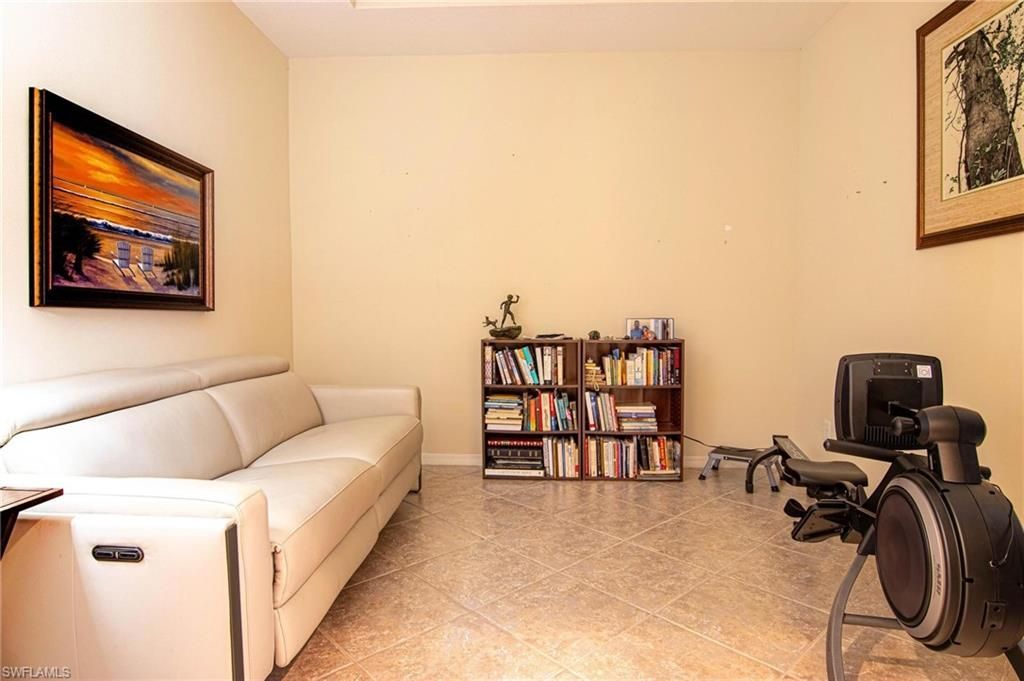 2638 Anguilla Dr, Cape Coral, FL 33991 Photo