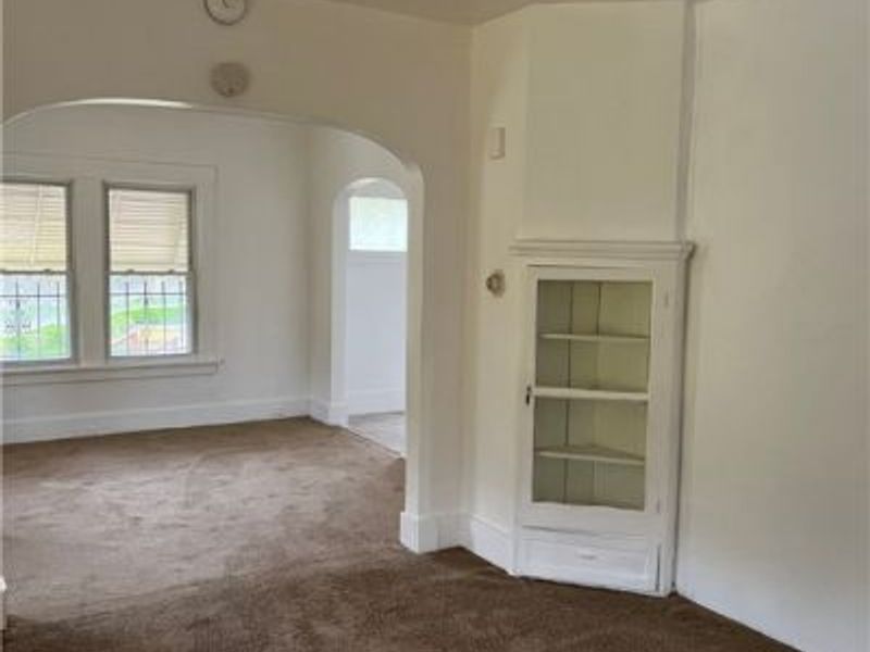 14517 Scioto Avenue, Cleveland, OH 44112 Photo 2