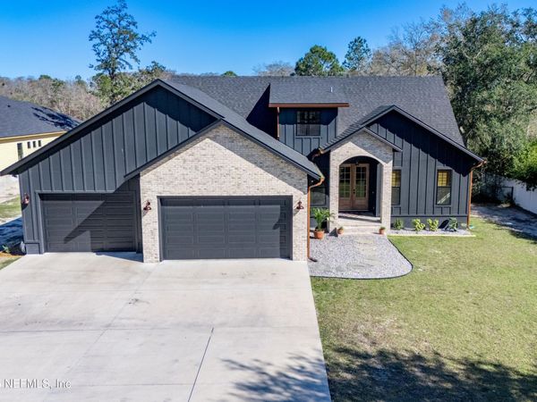 10435 SW 80TH PLACE Place, Hampton, FL 32044