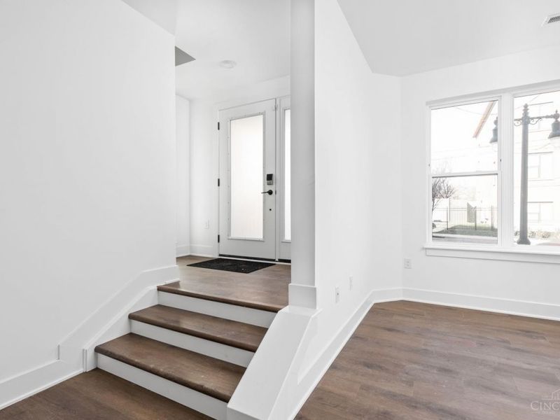 3006 Woodburn Avenue, Cincinnati, OH 45206 Photo 4