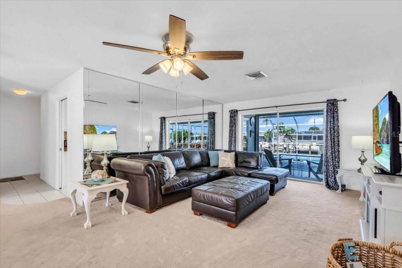 3816 Royal Palm Drive, Bradenton, FL 34210 Photo