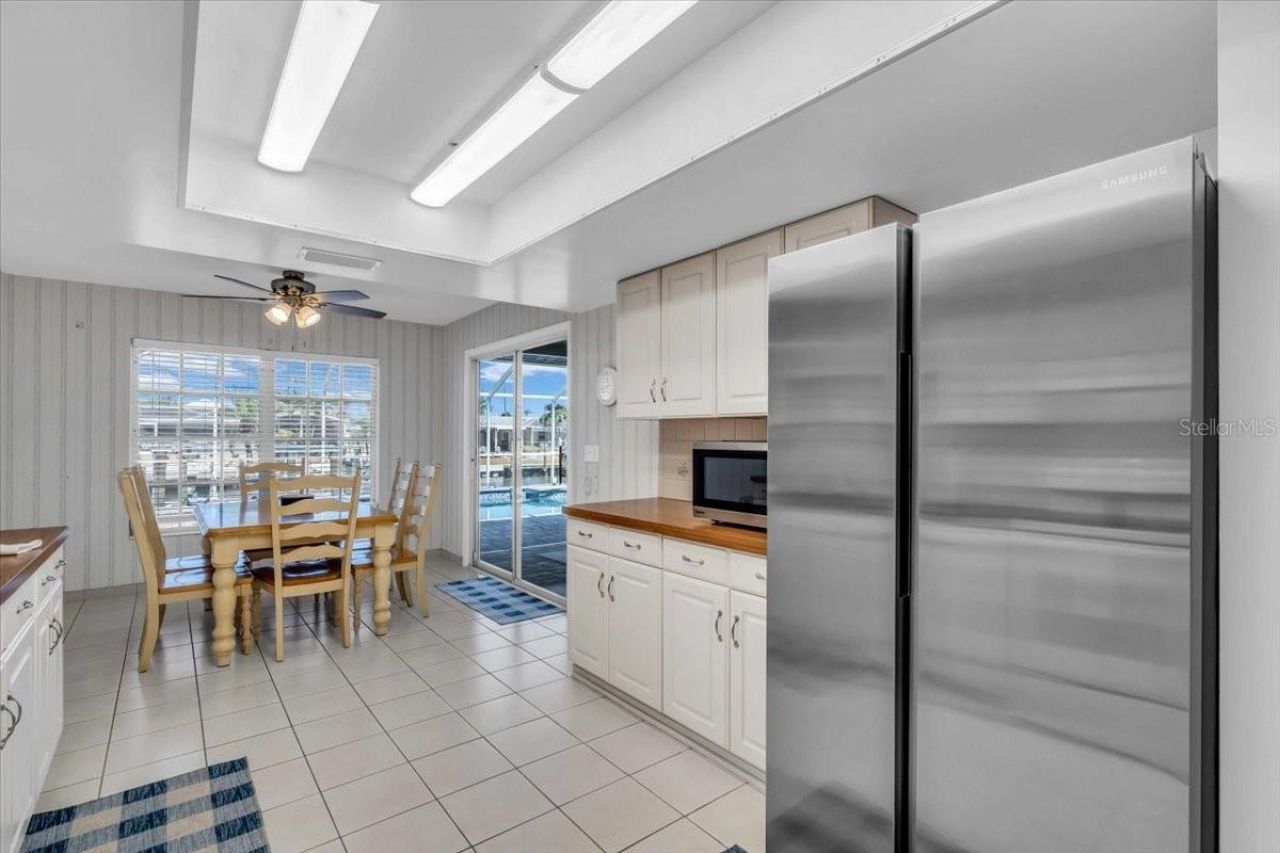 3816 Royal Palm Drive, Bradenton, FL 34210 Photo