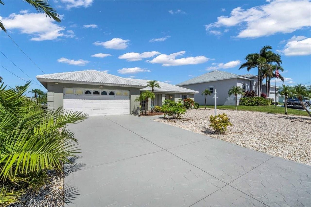 3816 Royal Palm Drive, Bradenton, FL 34210 Photo