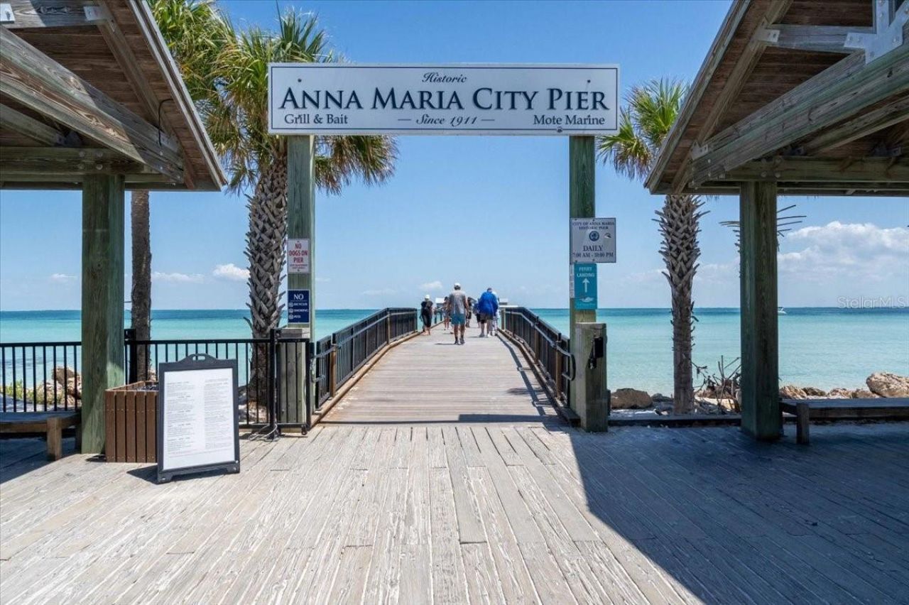 3816 Royal Palm Drive, Bradenton, FL 34210 Photo