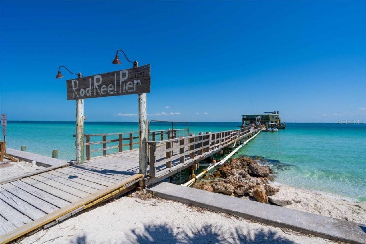 3816 Royal Palm Drive, Bradenton, FL 34210 Photo