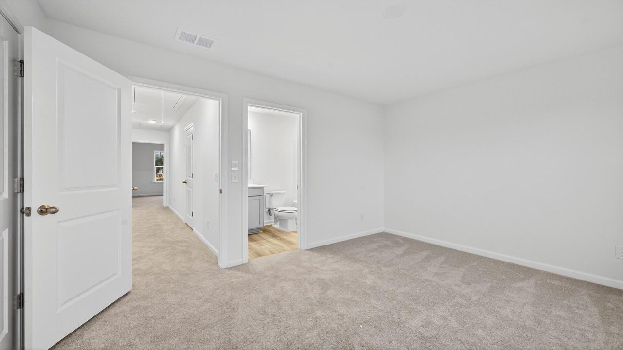 4633 Forest Hills Drive Photo 15