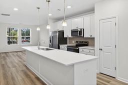 4633 Forest Hills Drive photo 4