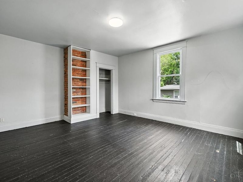 404 Warner Street, Cincinnati, OH 45219 Photo 6