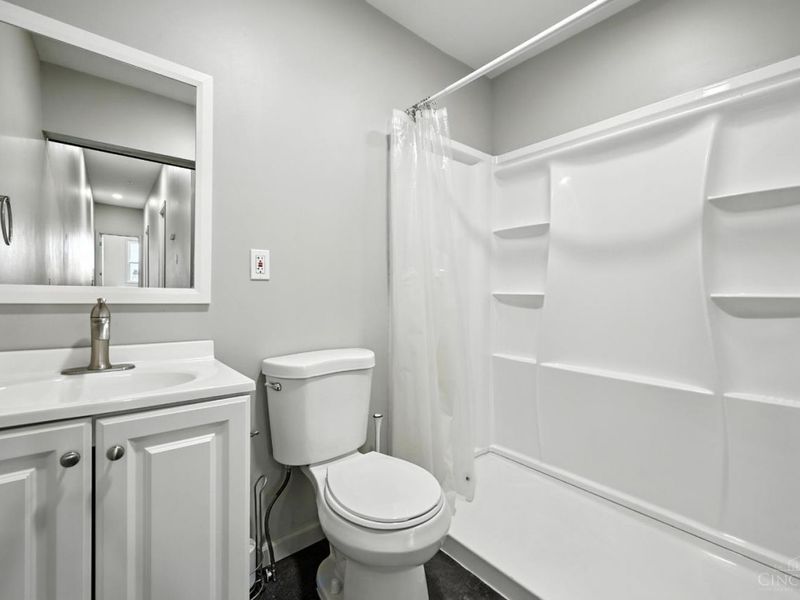 316 Klotter Avenue, Cincinnati, OH 45219 Photo 8