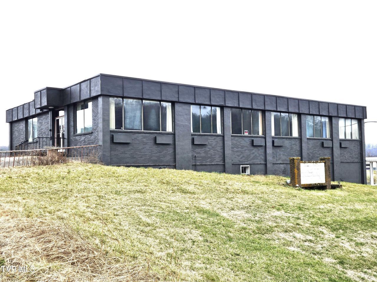 520 West Main Street, Rogersville, TN 37857 Main Photo