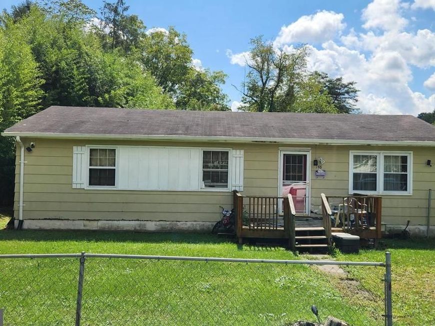 148 Woodlawn Street, White Sulphur Springs, WV 24986 Main Photo