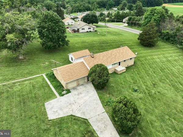 2779 CENTENNIAL ROAD, HANOVER, PA 17331