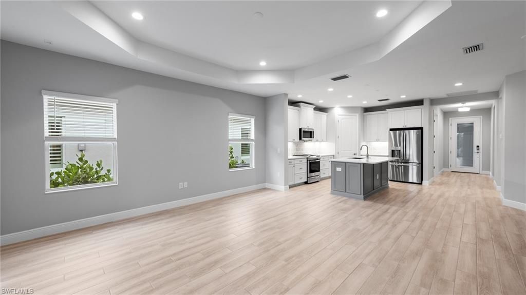4592 Skysail Dr, Naples, FL 34120 Photo