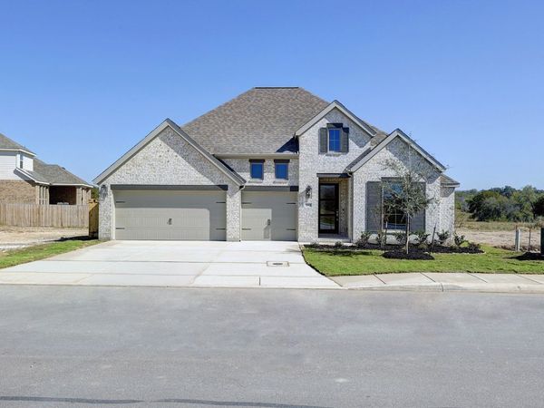 265 Post Oak, Castroville, TX 78009