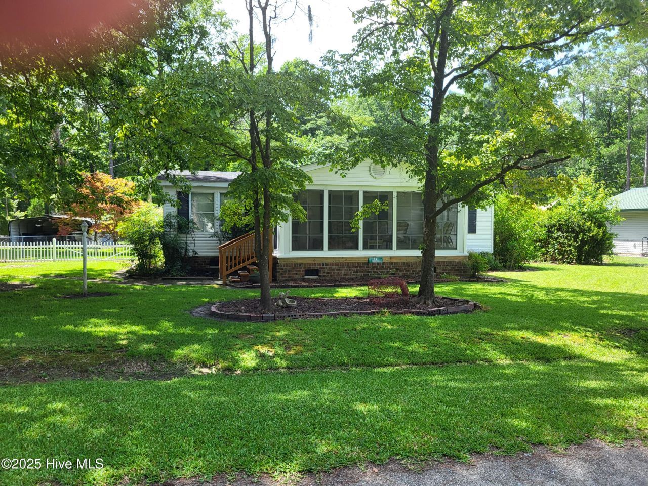 34 Dogwood Lane, Blounts Creek, NC 27814 Main Photo