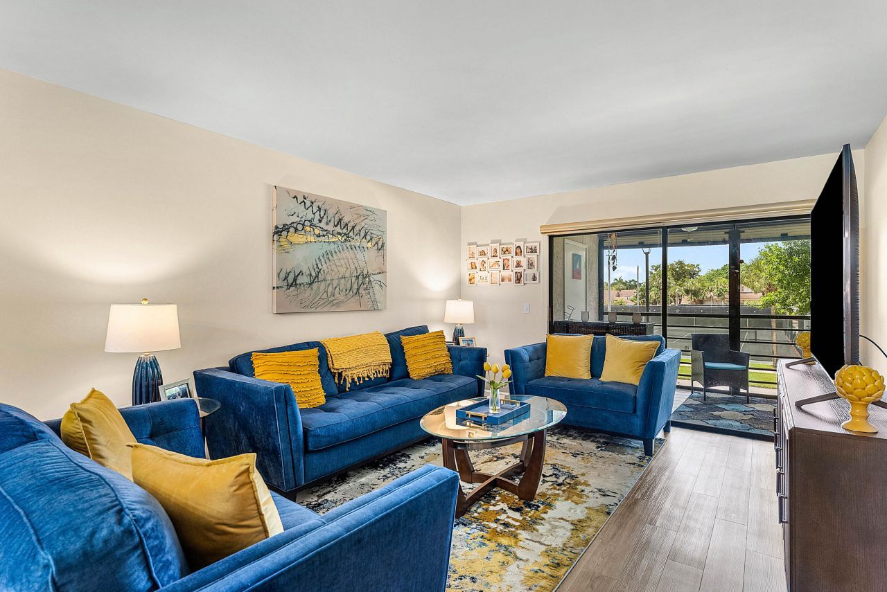 10110 Cedar Point Boulevard, Unit 203, Boynton Beach, FL 33437 Photo