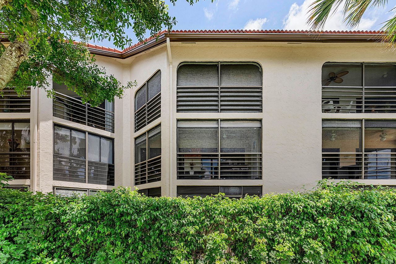 10110 Cedar Point Boulevard, Unit 203, Boynton Beach, FL 33437 Photo