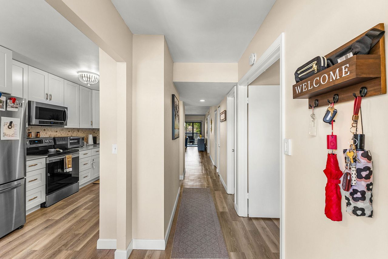 10110 Cedar Point Boulevard, Unit 203, Boynton Beach, FL 33437 Photo