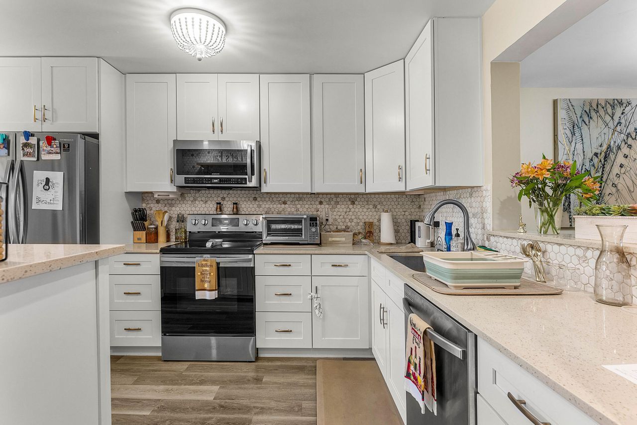 10110 Cedar Point Boulevard, Unit 203, Boynton Beach, FL 33437 Photo