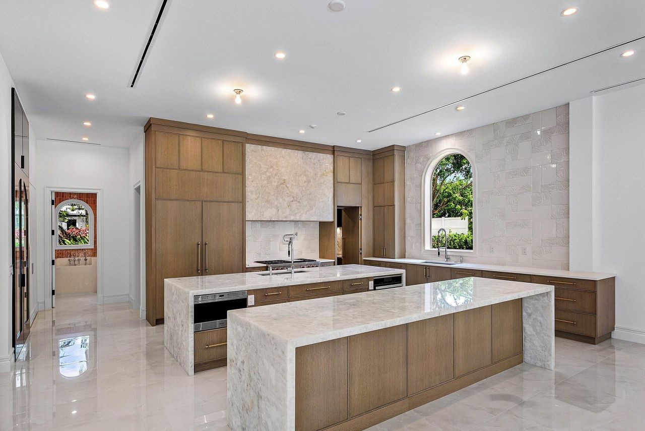 2002 NW 4th Avenue, Delray Beach, FL 33444 Photo