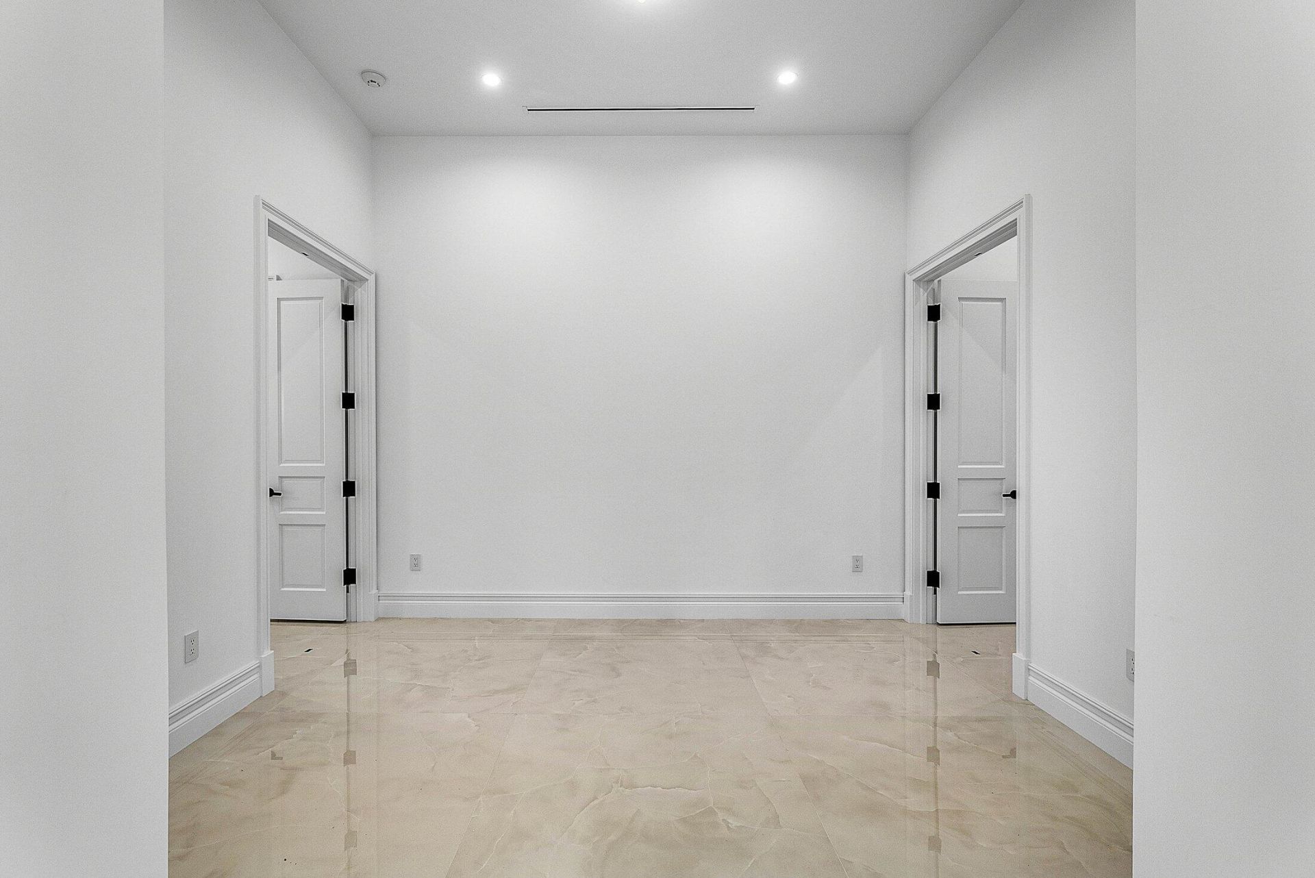 2002 NW 4th Avenue, Delray Beach, FL 33444 Photo