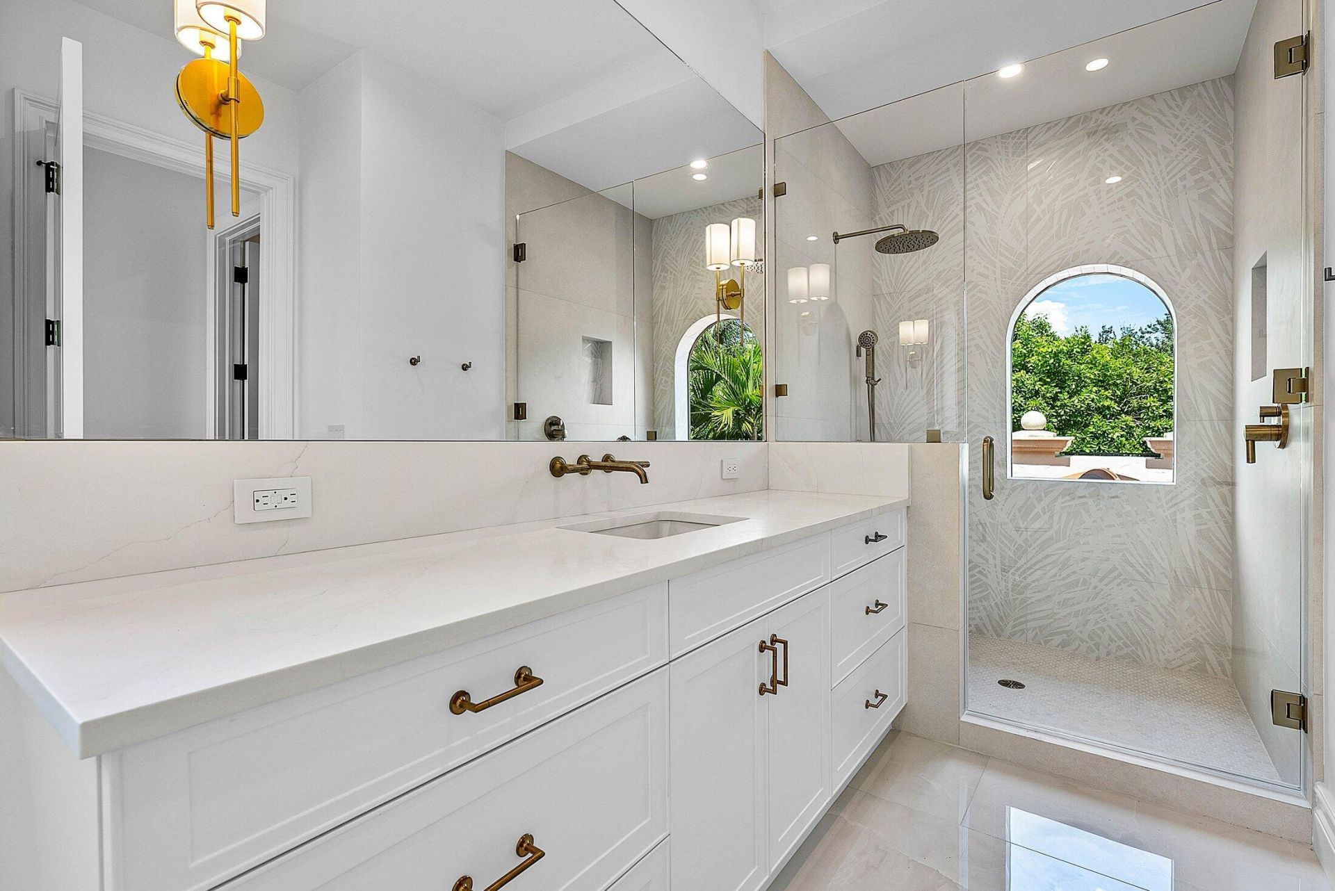 2002 NW 4th Avenue, Delray Beach, FL 33444 Photo