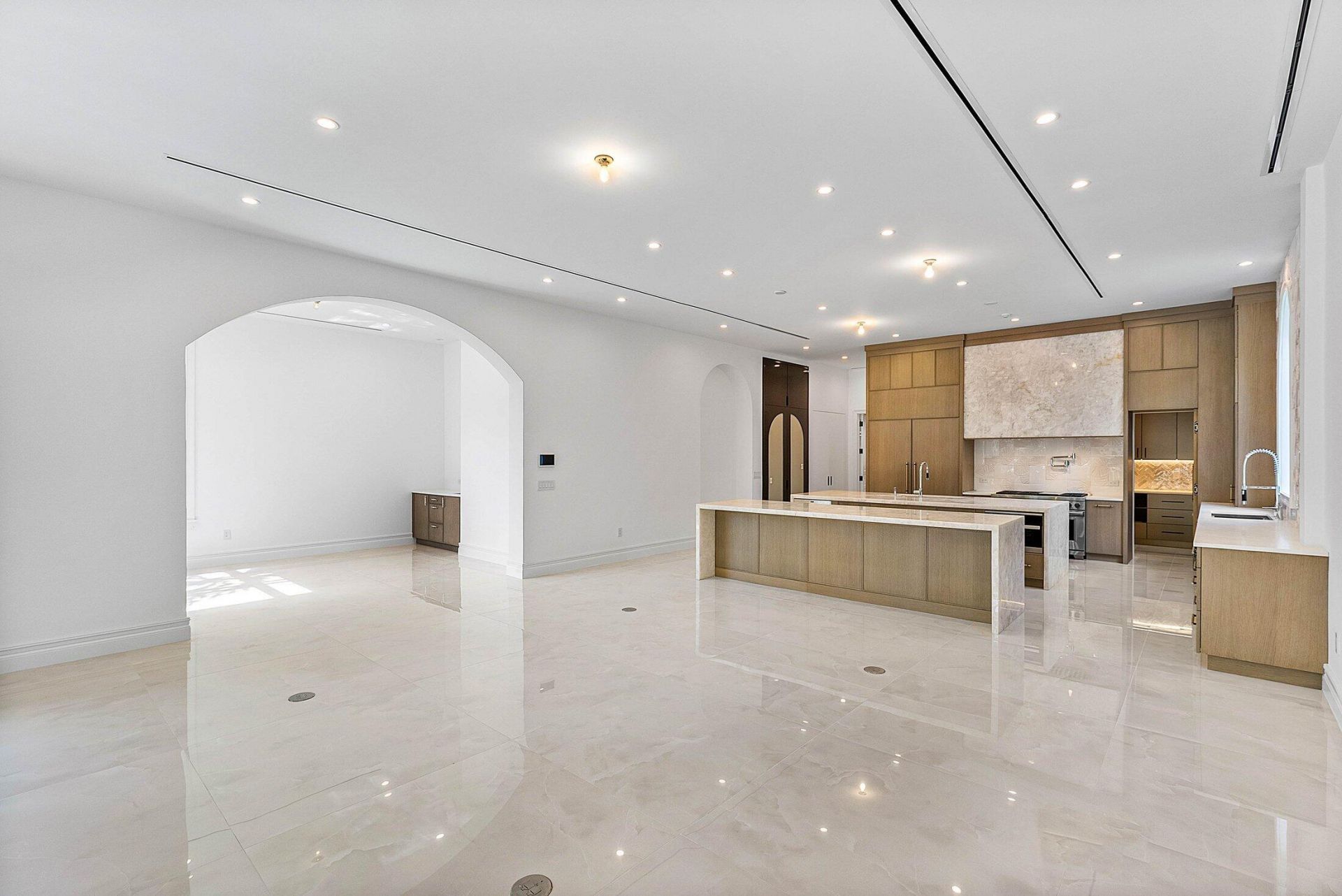 2002 NW 4th Avenue, Delray Beach, FL 33444 Photo