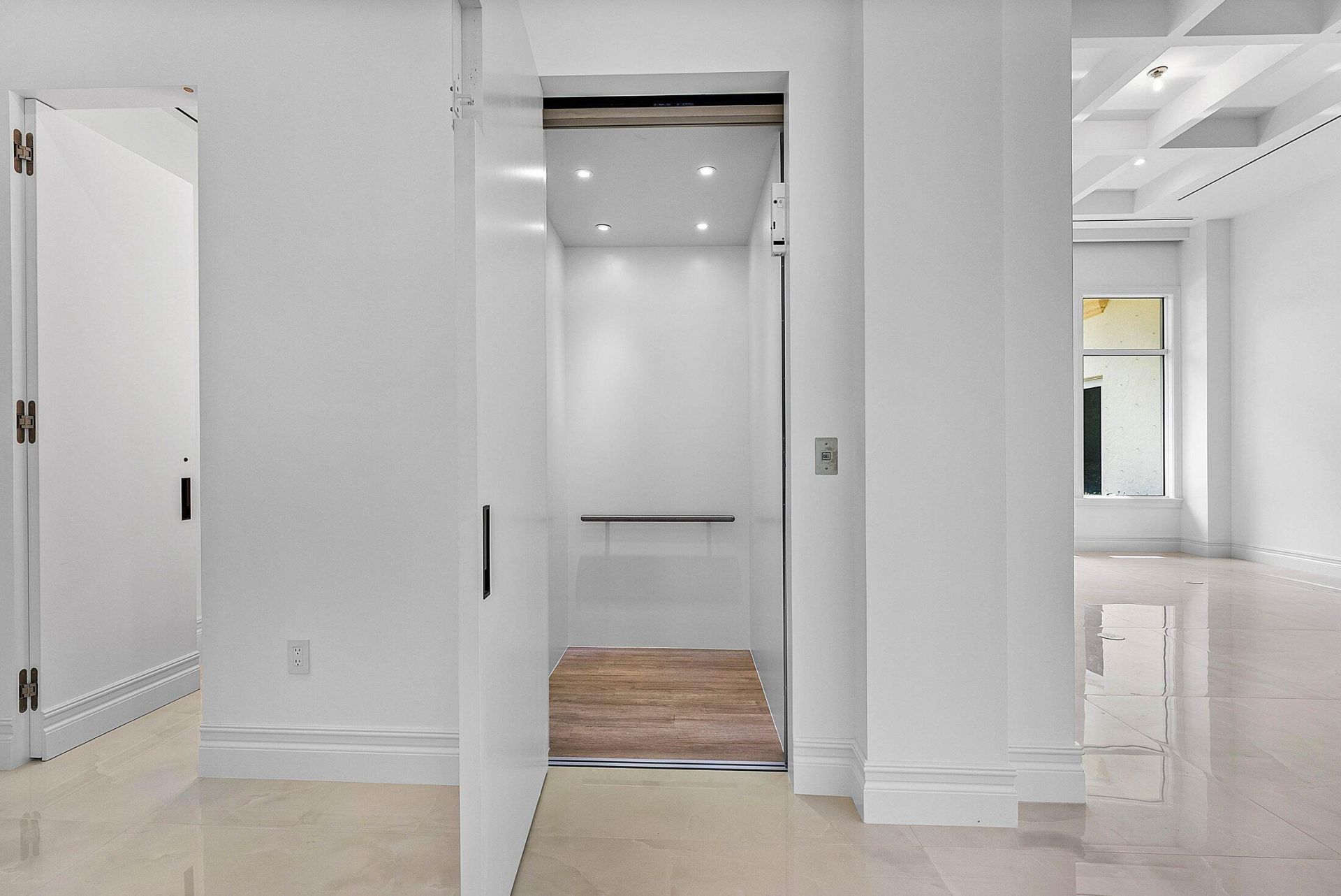 2002 NW 4th Avenue, Delray Beach, FL 33444 Photo