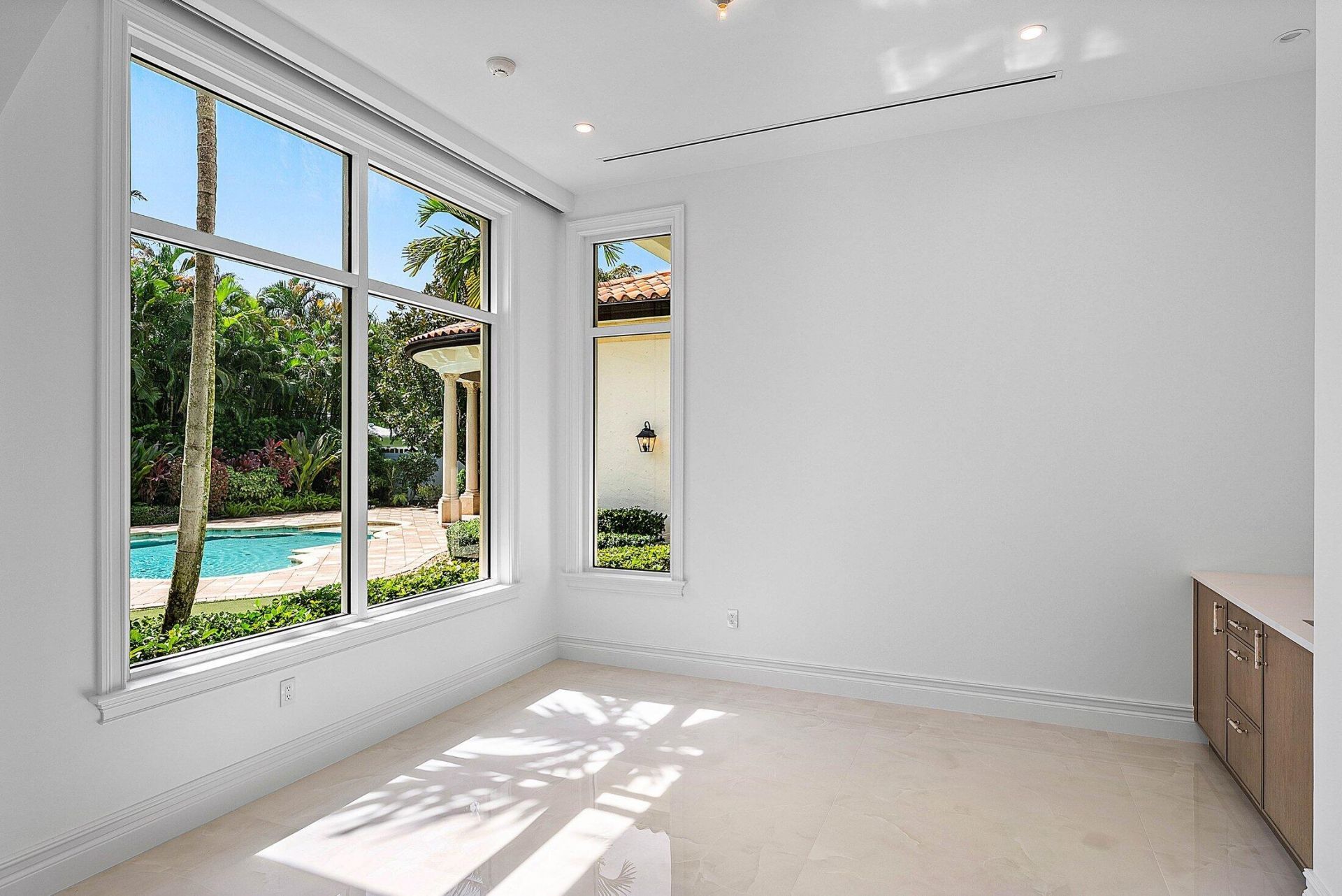 2002 NW 4th Avenue, Delray Beach, FL 33444 Photo