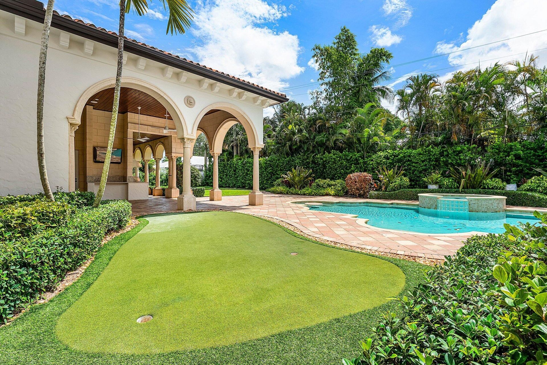 2002 NW 4th Avenue, Delray Beach, FL 33444 Photo