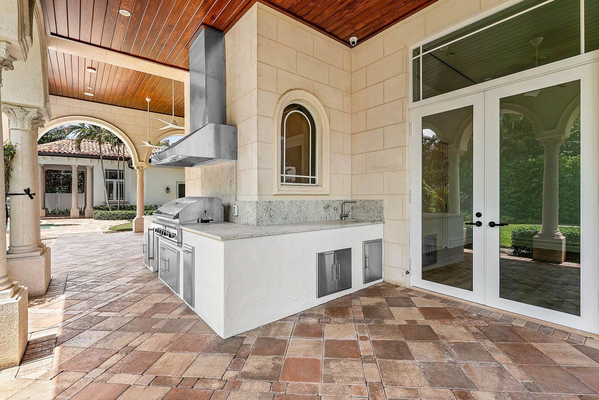 2002 NW 4th Avenue, Delray Beach, FL 33444 Photo