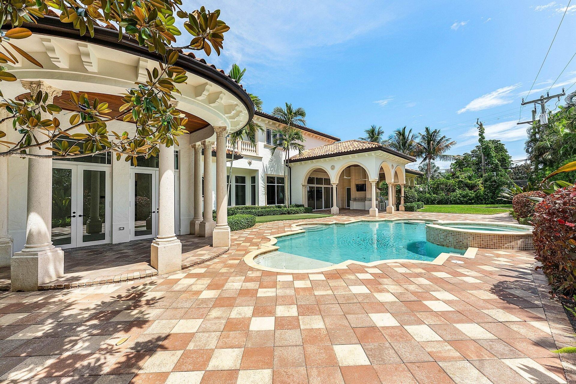 2002 NW 4th Avenue, Delray Beach, FL 33444 Photo