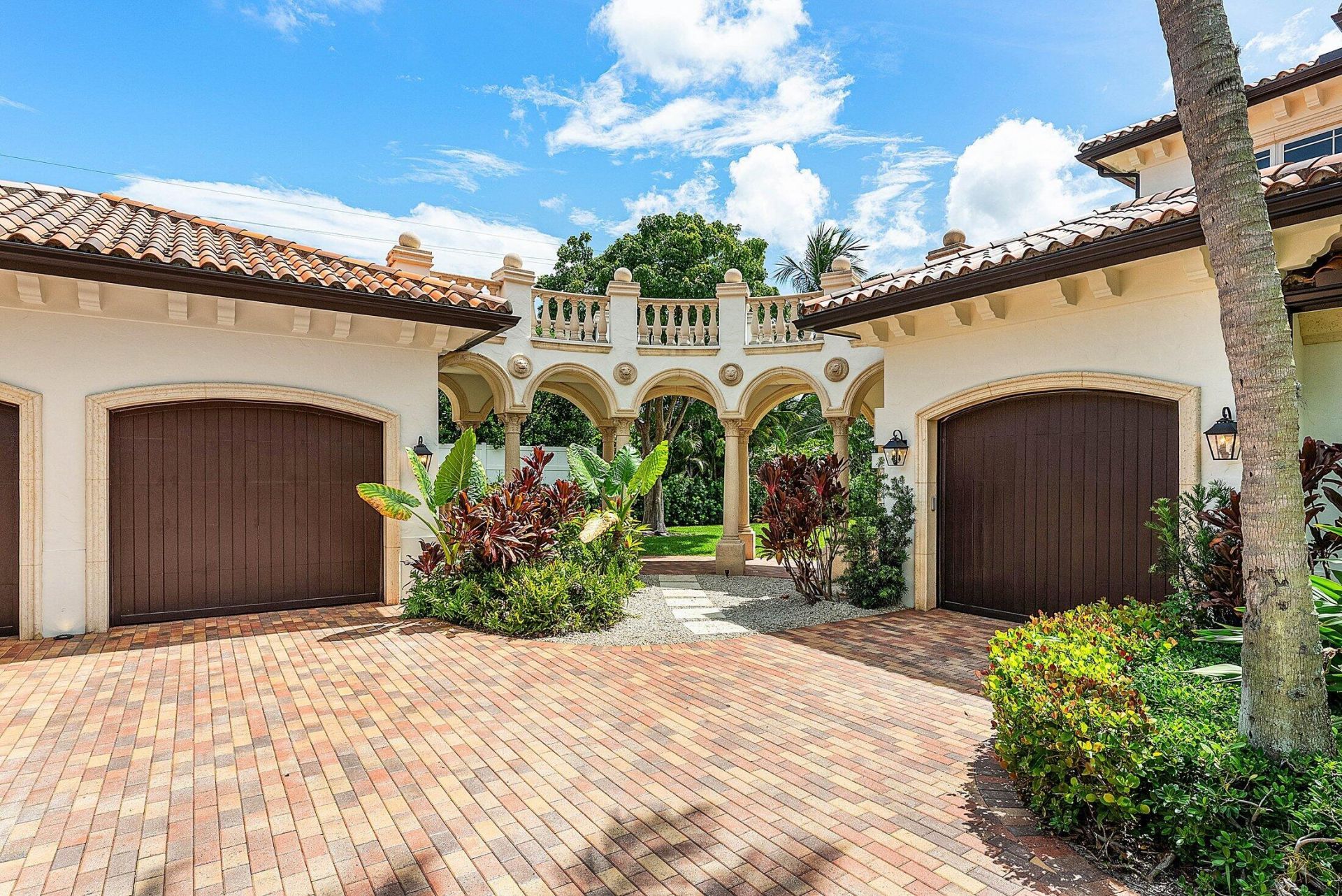 2002 NW 4th Avenue, Delray Beach, FL 33444 Photo