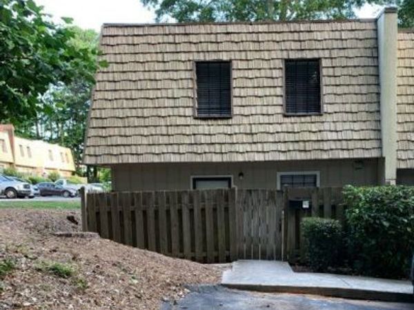 1337 Woodstone Trace, Morrow, GA 30260
