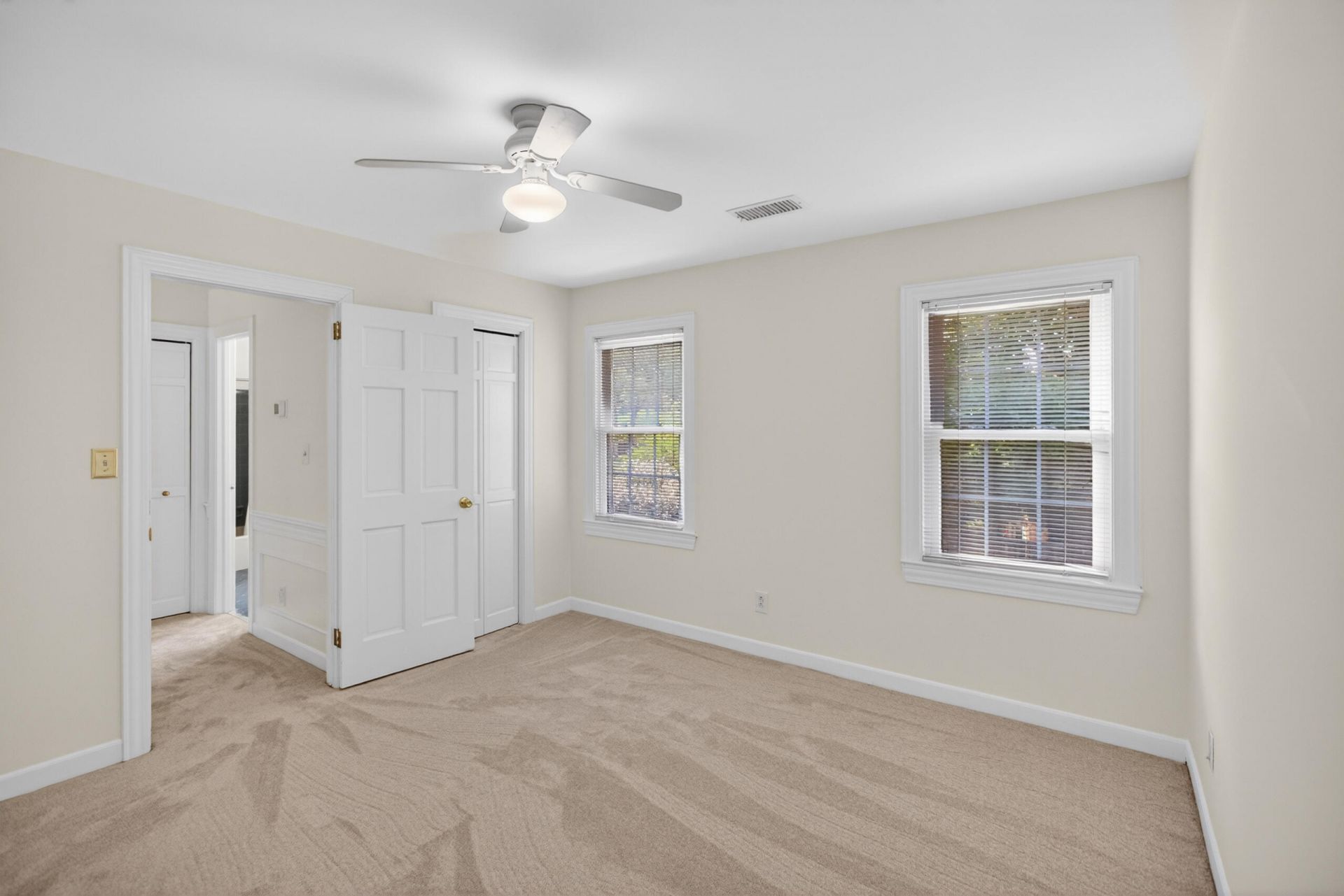 1 Blackwatch Court Photo 29