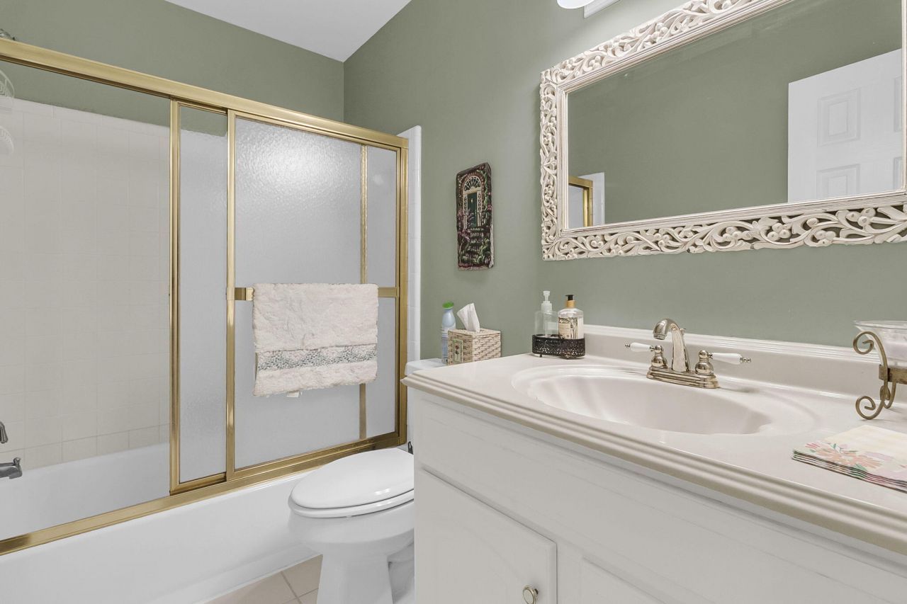 1647 Sulgrave Road Photo 33