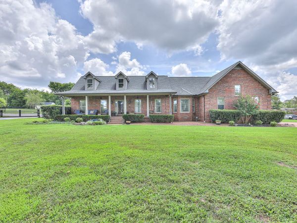 108 Southfork Dr, Lebanon, TN 37087