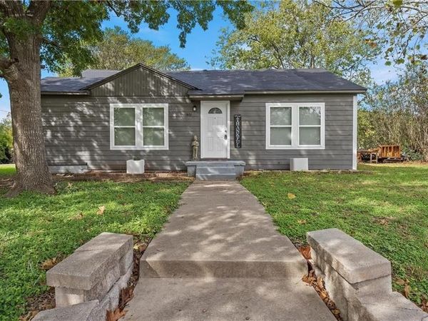 1401 E Texas Avenue, Mart, TX 76664