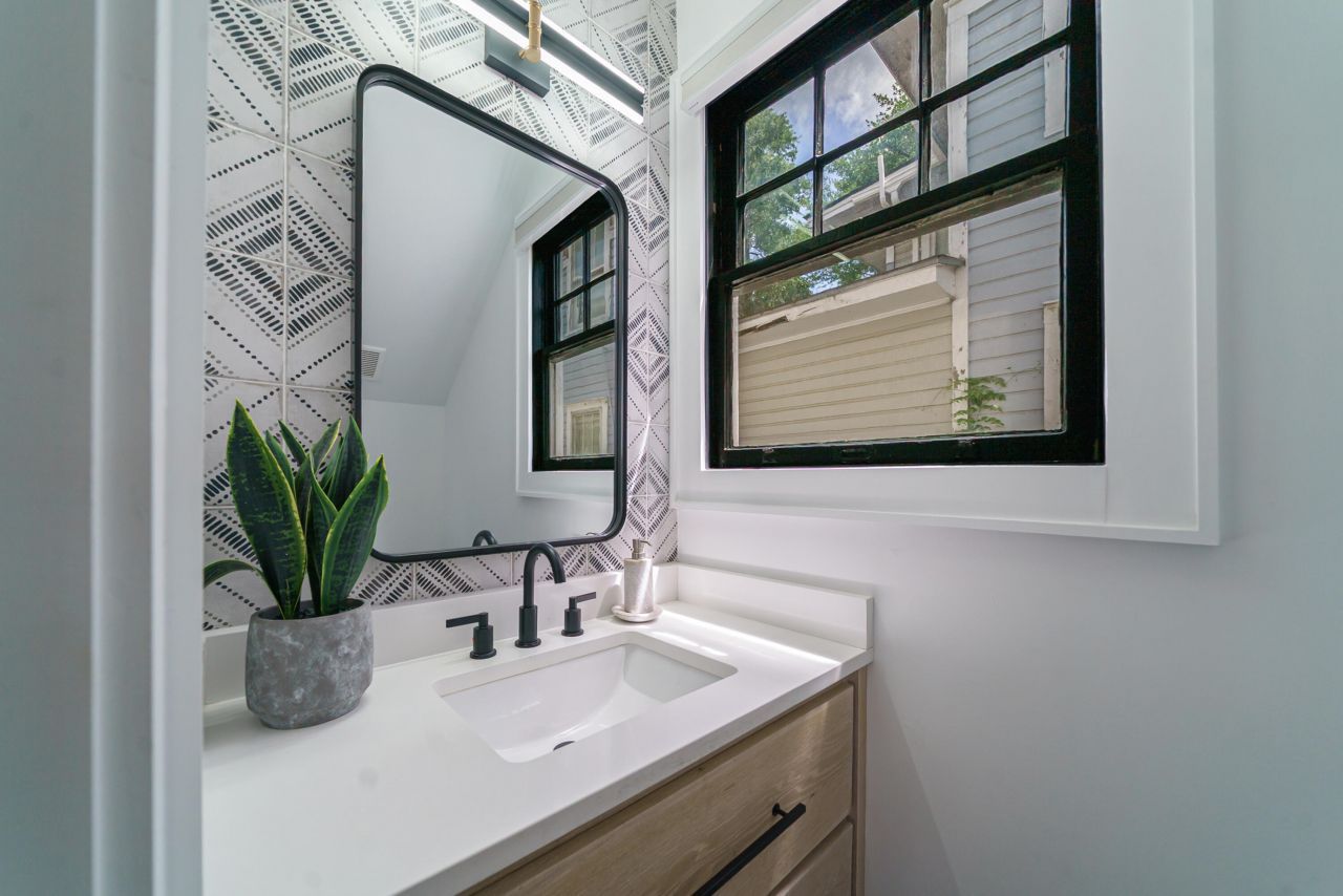 232 Congress Street Photo 20