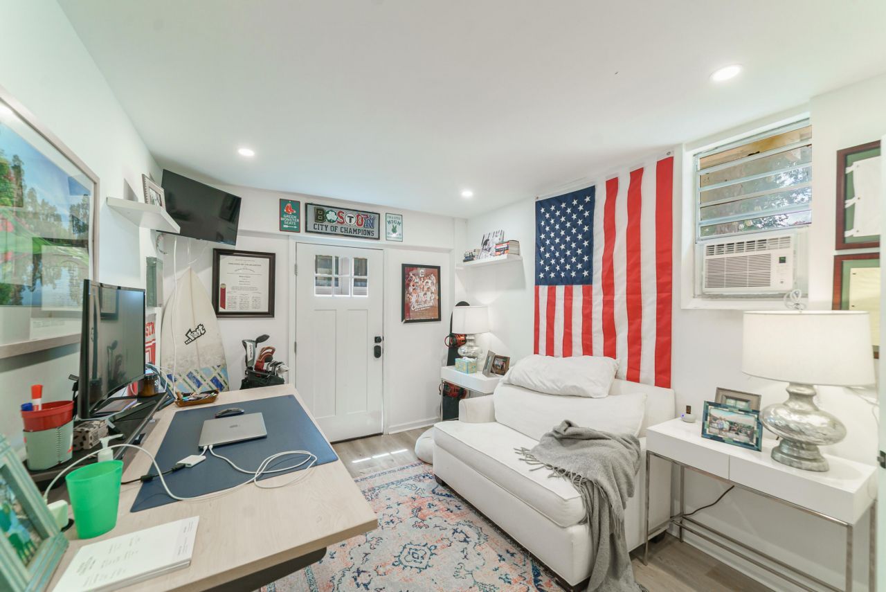 232 Congress Street Photo 58