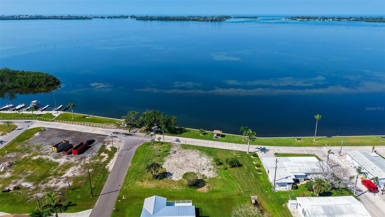 10315 Cortez Road W, Lot #1/2 BV, Bradenton, FL 34210 Photo