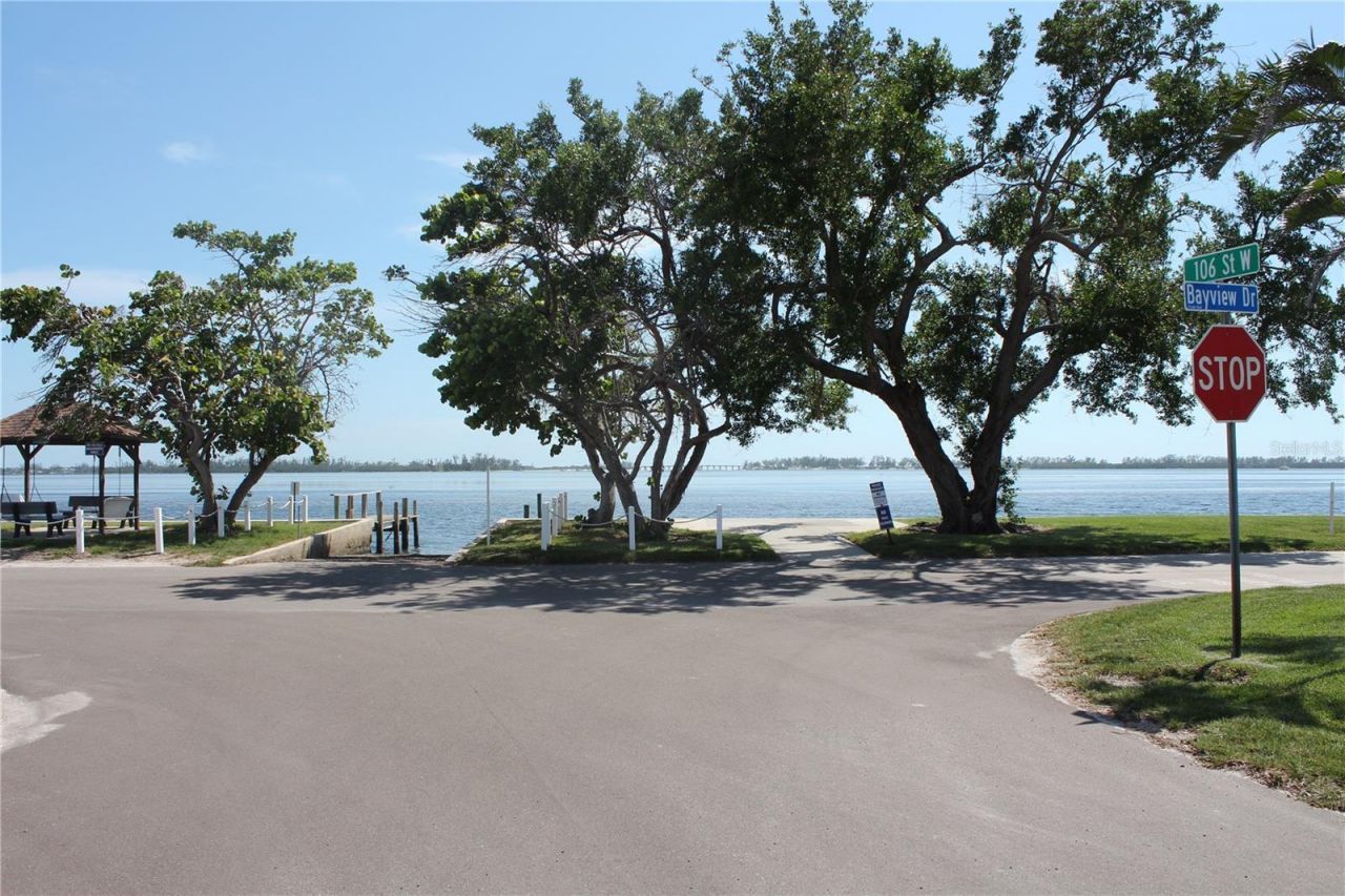 10315 Cortez Road W, Lot #1/2 BV, Bradenton, FL 34210 Photo
