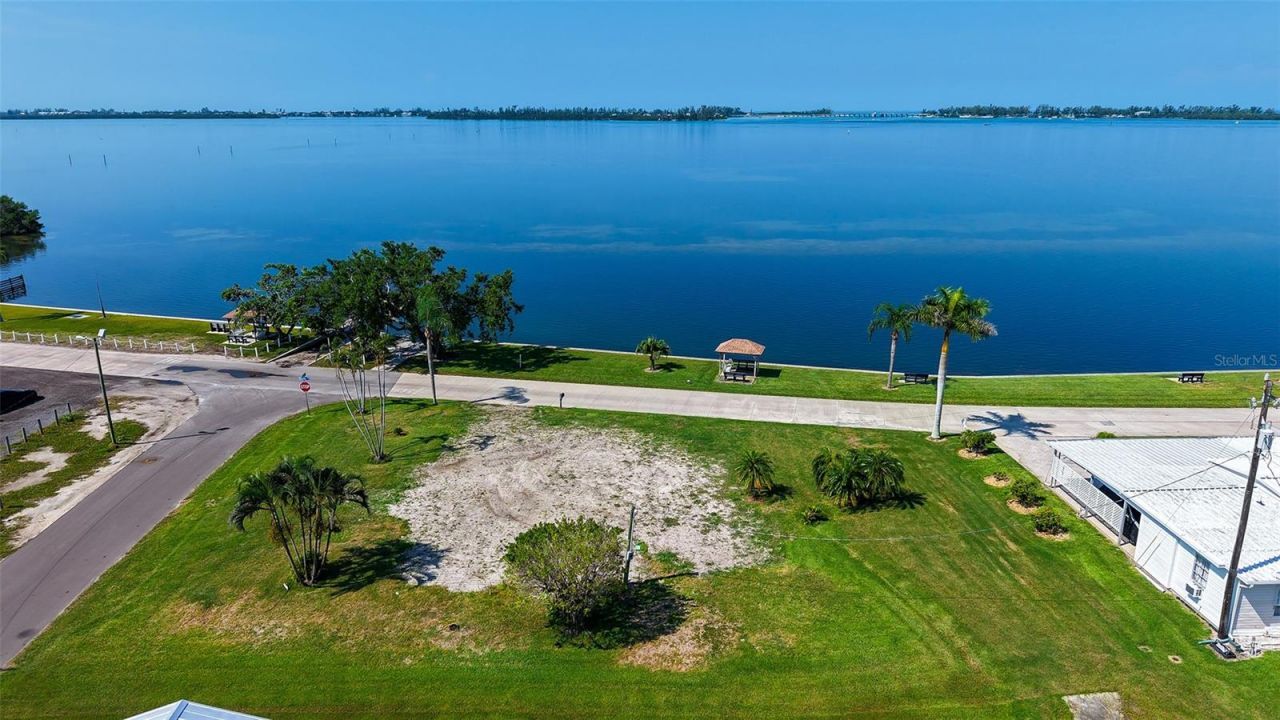 10315 Cortez Road W, Lot #1/2 BV, Bradenton, FL 34210 Photo