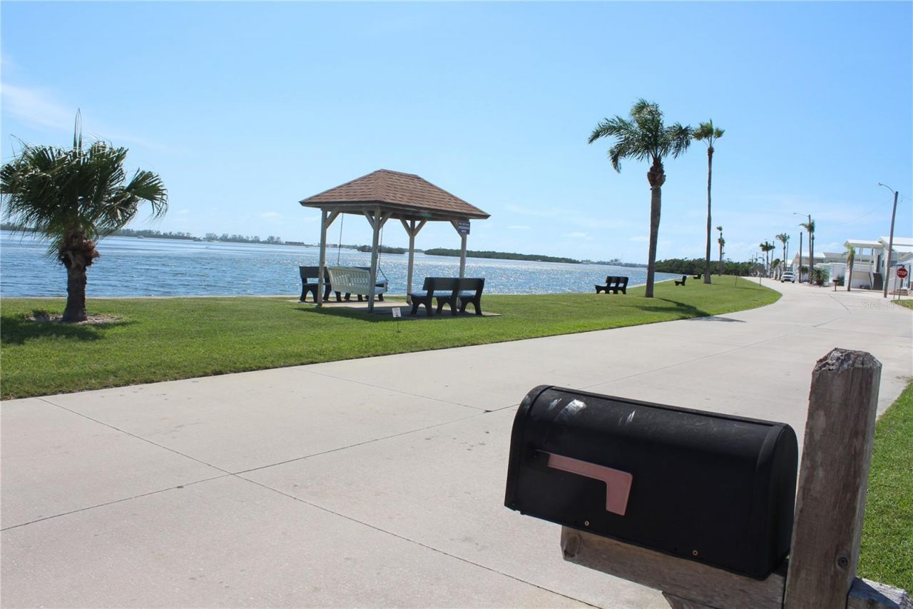 10315 Cortez Road W, Lot #1/2 BV, Bradenton, FL 34210 Photo