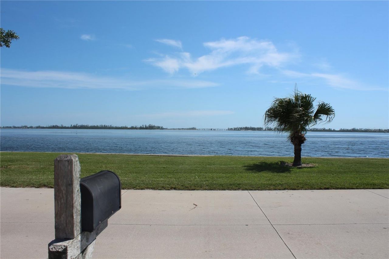 10315 Cortez Road W, Lot #1/2 BV, Bradenton, FL 34210 Photo