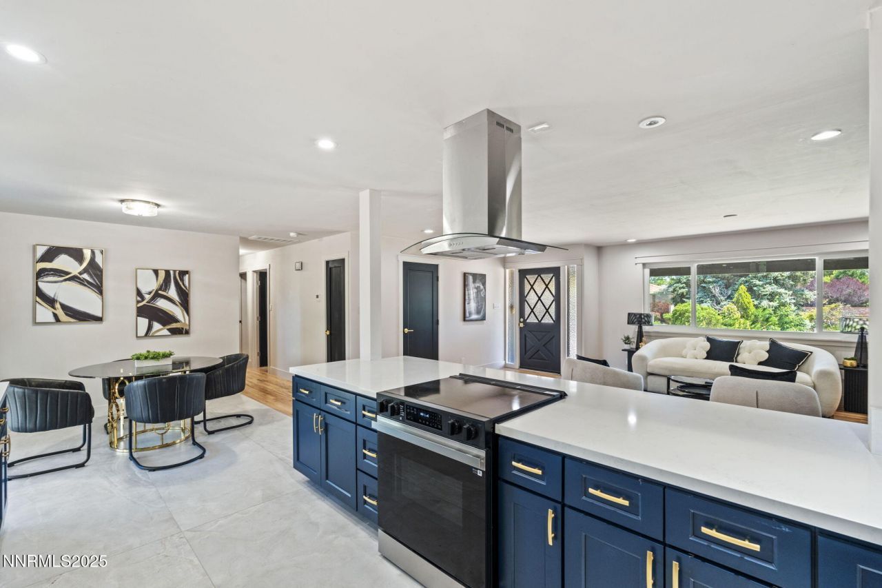 395 Chevy Chase Street, Reno, NV 89509 Photo