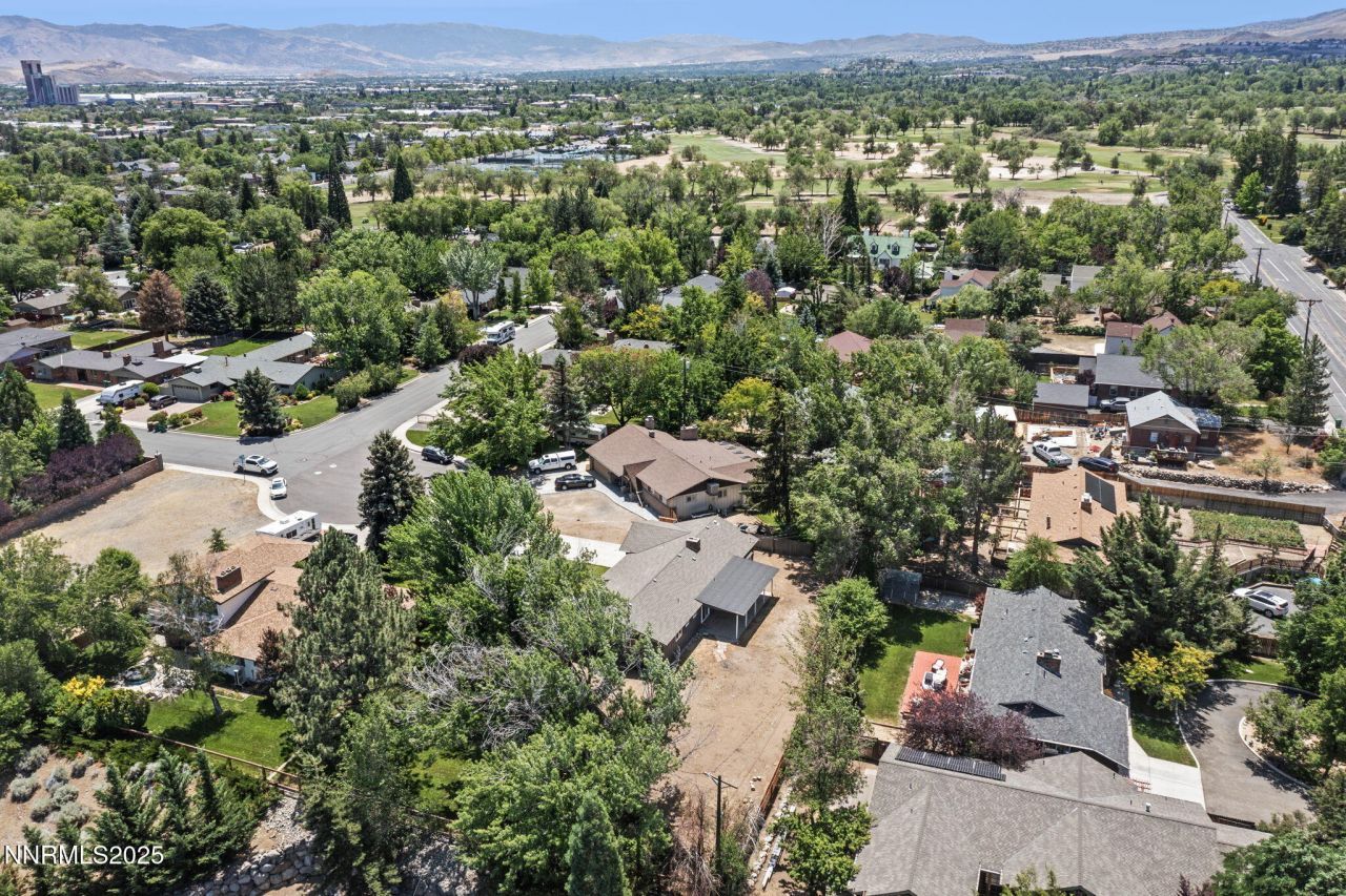395 Chevy Chase Street, Reno, NV 89509 Photo