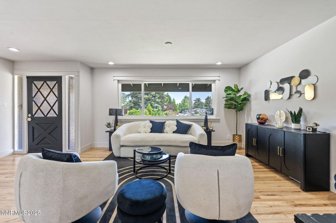 395 Chevy Chase Street, Reno, NV 89509 Photo