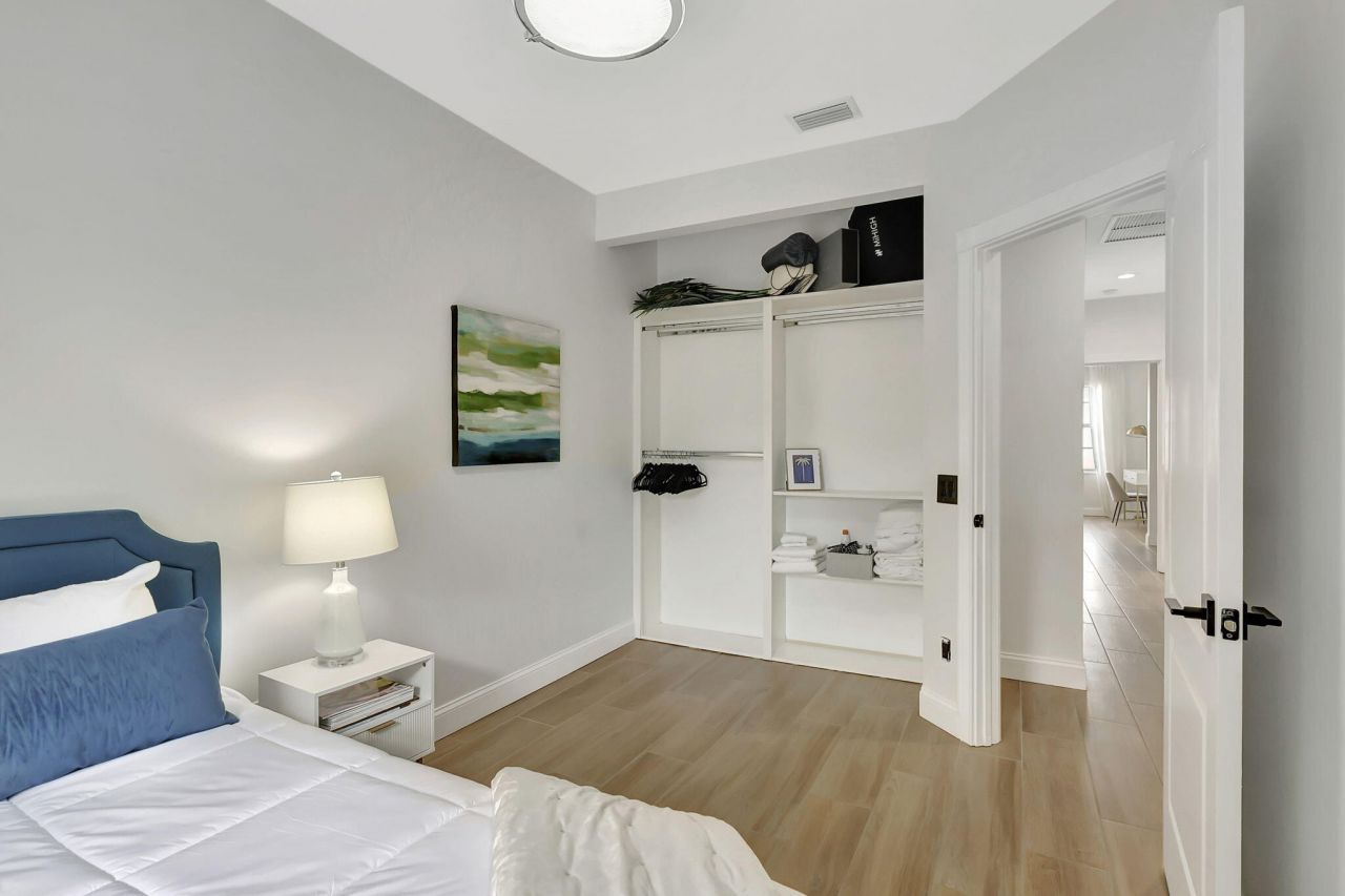 2141 Tigris Drive, West Palm Beach, FL 33411 Photo